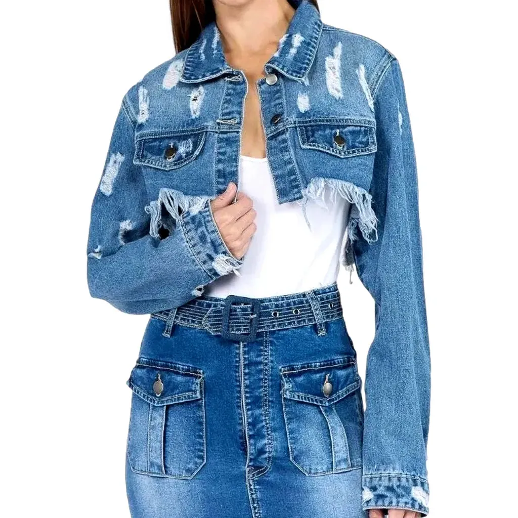 Fashionable frayed denim jacket for women