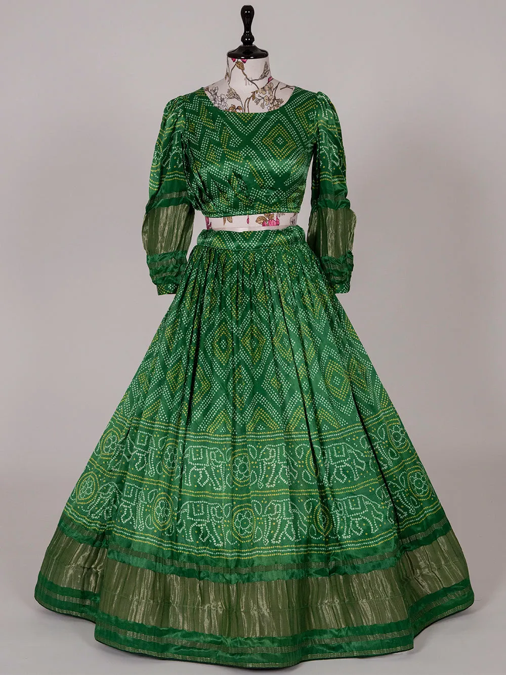 Green Color Pure Gaji Silk Navratri Ghaghra Choli