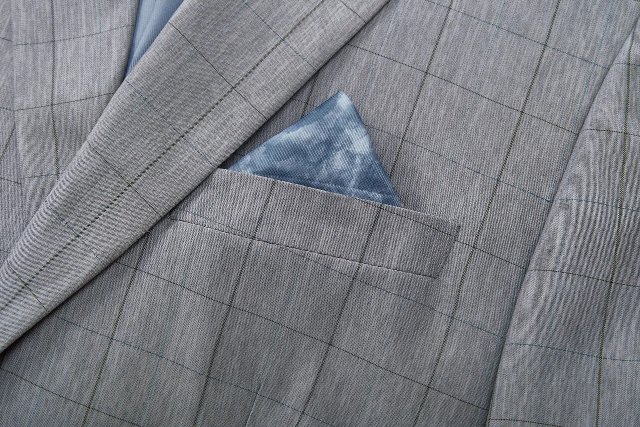 Lightweight Polyester Check Suit in Regular Fit