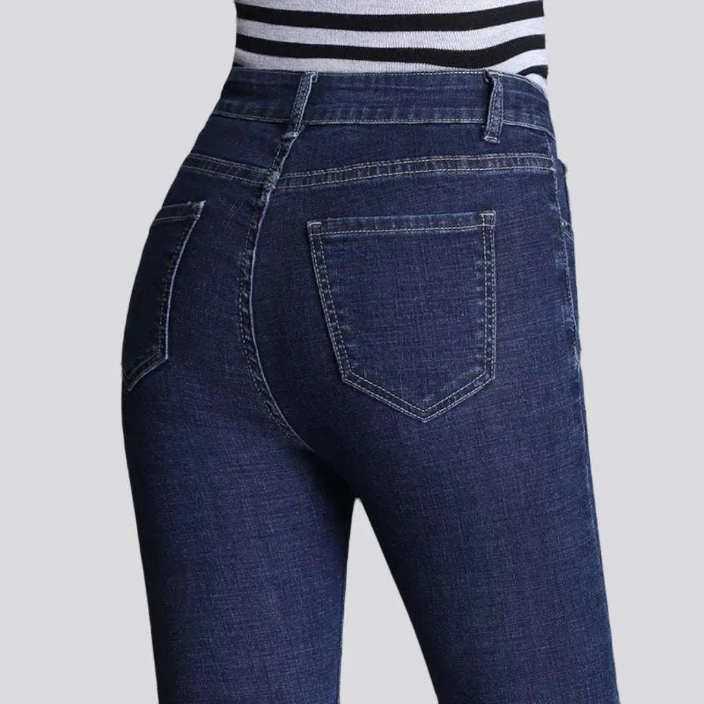 Stretchy skinny jeans
 for ladies