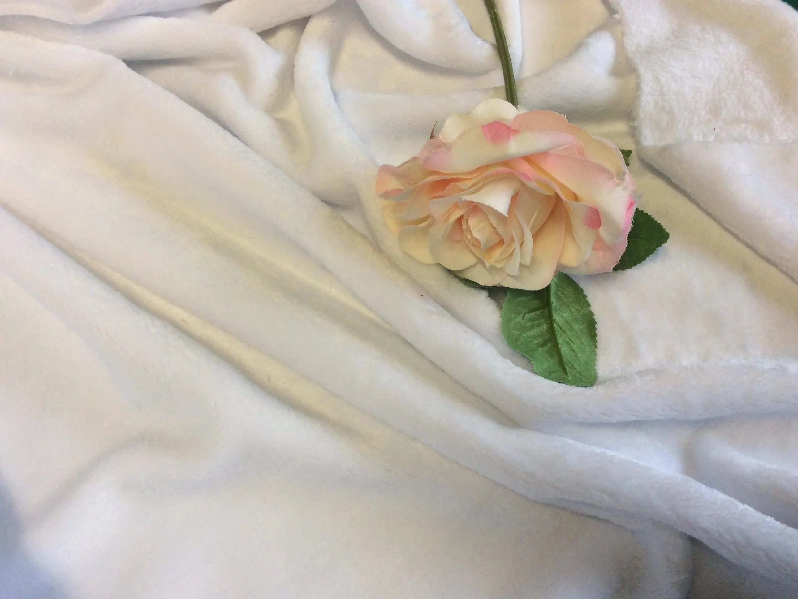 WHITE Luxury  Fleece  Fabric 400 gsm - 150 cms -  Thick and  Luxurious