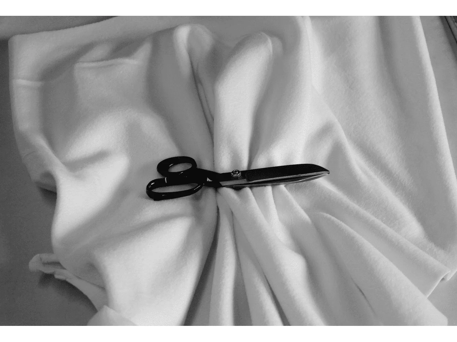 WHITE  Polar Fleece  Fabric 170 gsm - 150 cms - Anti Pil